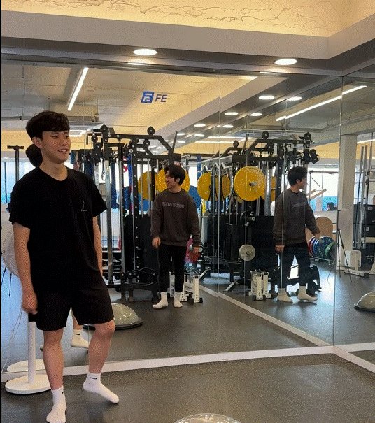 고등학생 허리·무릎 체형교정